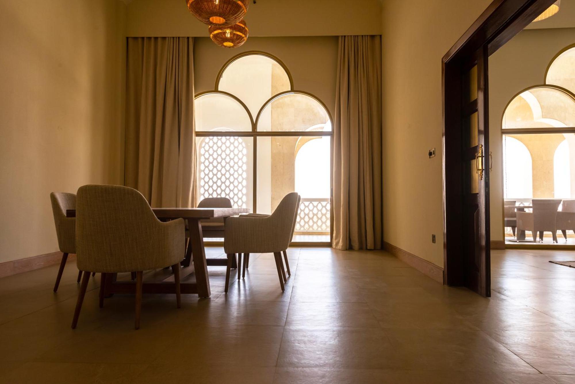 Liwa Hotel Mezairaa Zewnętrze zdjęcie